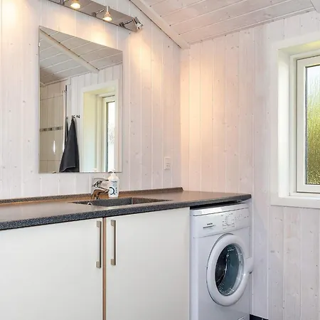 Family Retreat - By Traum Løgstør