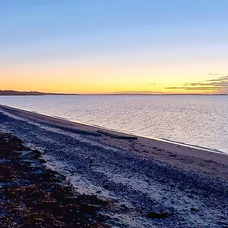 別荘 Family Retreat - By Traum *