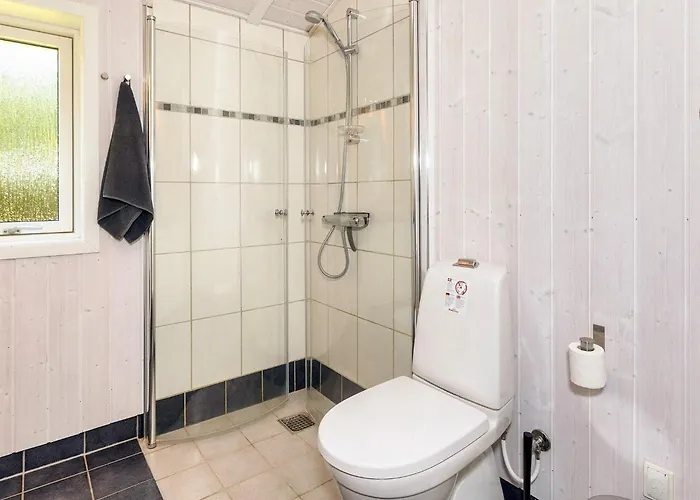 Family Retreat - By Traum * Logstor