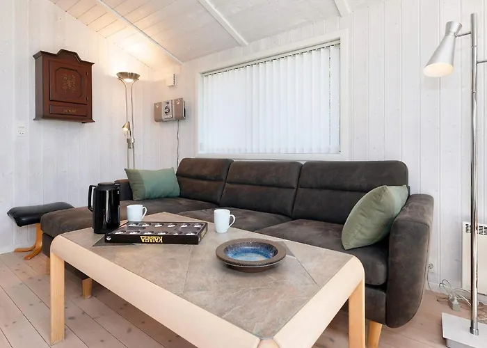 Family Retreat - By Traum * Logstor